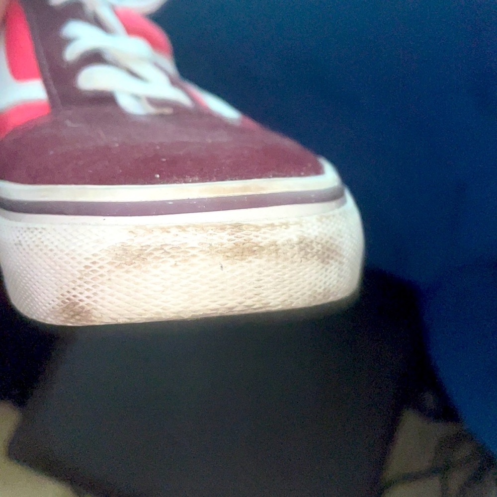 Vans Pink,Maroon and White - Picture 5 of 6